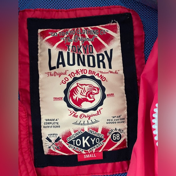 Tokyo Laundry Red Full Zip Track Windbreaker Jacket Size Small - Picture 3 of 11